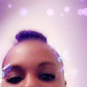 Meet your Posher, Demetria